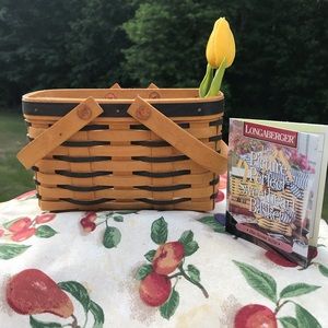 Picture Perfect Sweetheart Longaberger Basket